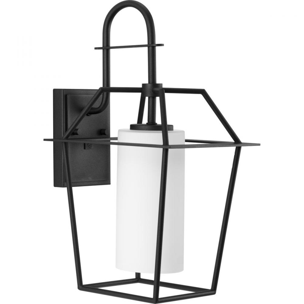 P560314-031 1-100W MED WALL LANTERN