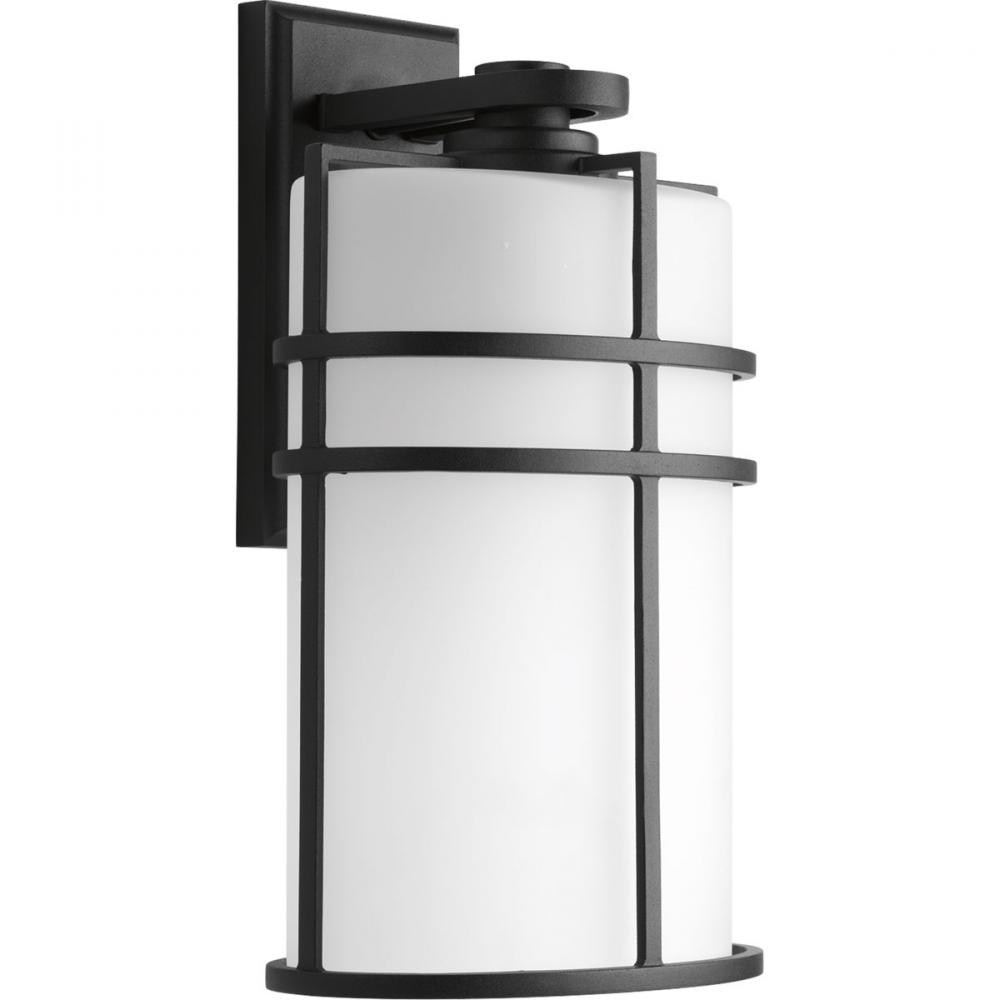 P6064-31 1-100W MED WALL LANTERN